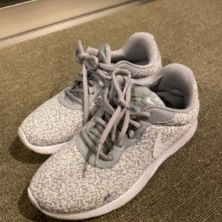 ナイキ(NIKE)の✨廃番美品✨ナイキウィメンズ タンジュン プリント(スニーカー)