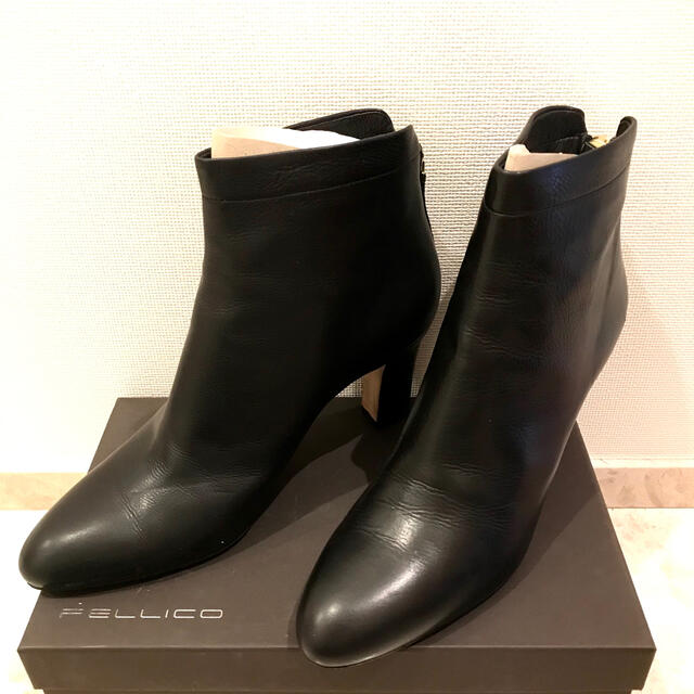 美品❣️ペリーコ バックジップ ショート ブーツ 黒 38-