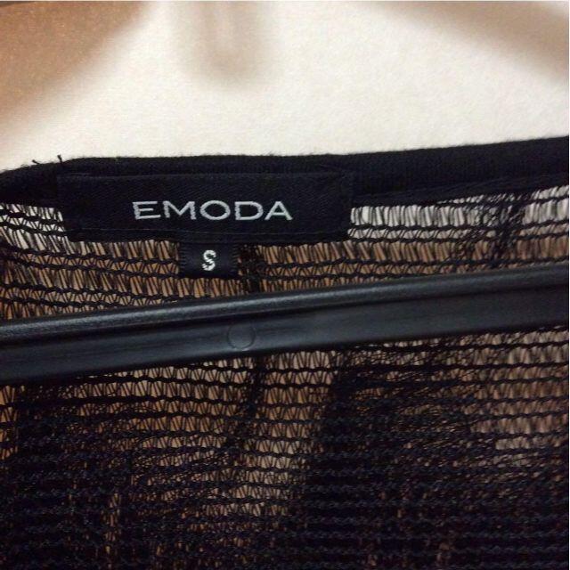 EMODA(エモダ)のEMODA ファートップス Sサイズ 未使用 レディースのトップス(カットソー(長袖/七分))の商品写真
