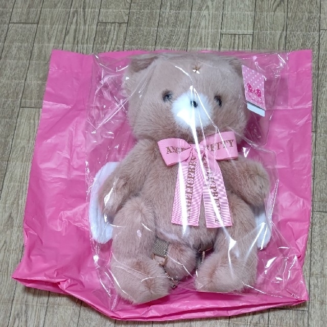 新宿店限定新品Milky Bearリュック