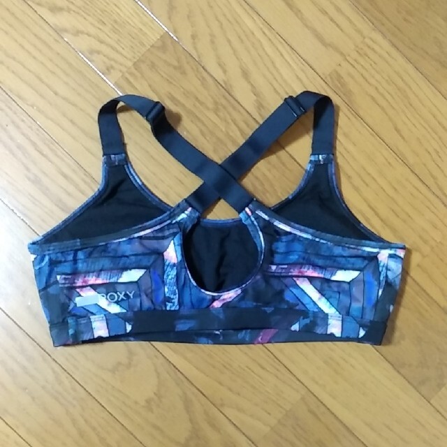 Roxy(ロキシー)のROXY　ブラ　M スポーツ/アウトドアのトレーニング/エクササイズ(トレーニング用品)の商品写真