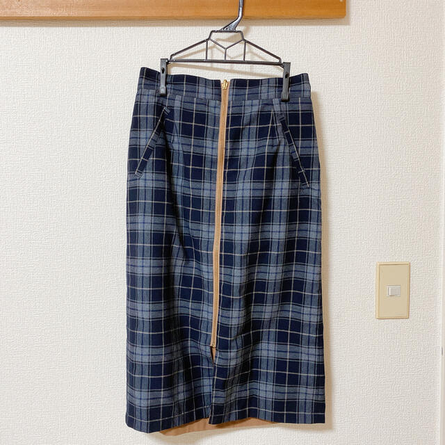 ViS(ヴィス)のvis リバーシブルタイトスカート レディースのスカート(ひざ丈スカート)の商品写真