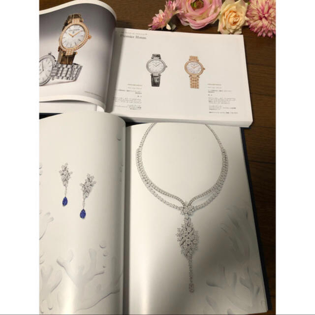 HARRY WINSTON(ハリーウィンストン)の【HARRY WINSTON】コレクションブック&ジュエリーケース4点セット レディースのファッション小物(ポーチ)の商品写真