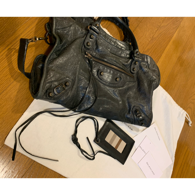 BALENCIAGA BAG(バレンシアガバッグ)のBALENCIAGA ブラックシティ レディースのバッグ(ハンドバッグ)の商品写真