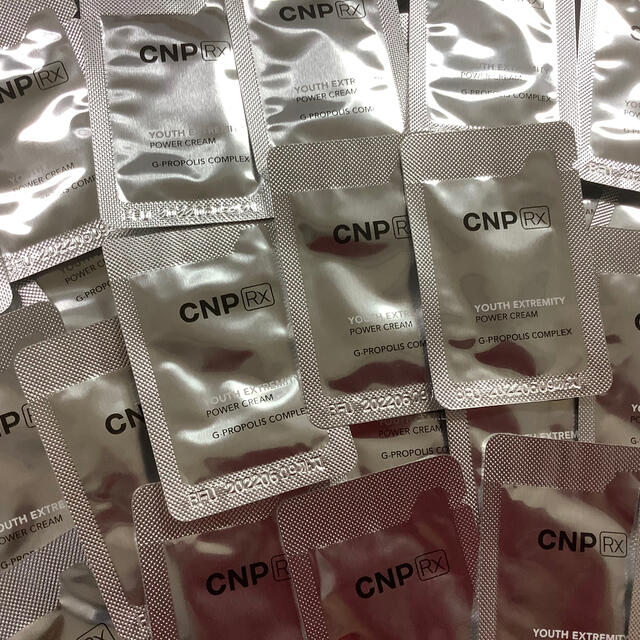 CNP(チャアンドパク)のCNP  ユースエクスエクストレミティパワークリーム30枚 コスメ/美容のスキンケア/基礎化粧品(フェイスクリーム)の商品写真