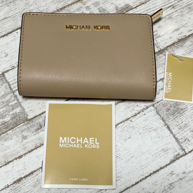 MICHAEL KORS マイケルコース 二つ折り財布 新品未使用 即日発送 | フリマアプリ ラクマ