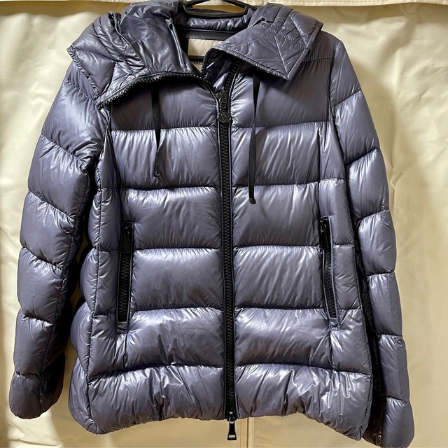 お値下げしました　❲美品❳　MONCLER　モンクレール  ダウンジャケット