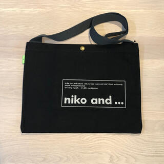ニコアンド(niko and...)のniko and ... ロゴバッグ サコッシュ(ショルダーバッグ)