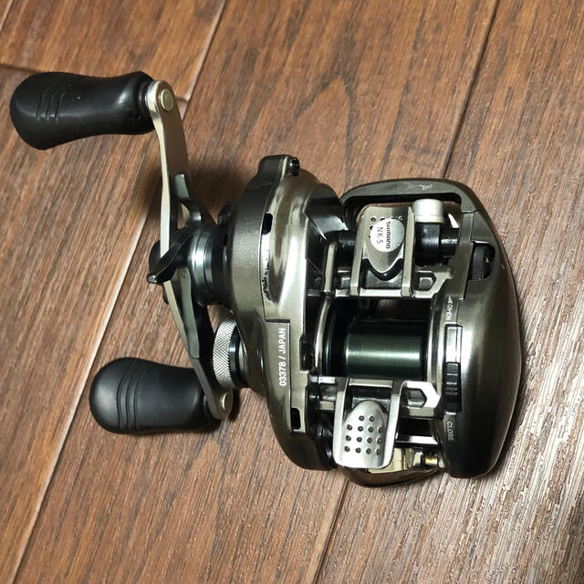 15メタニウムDC HG 右巻き シマノ SHIMANO