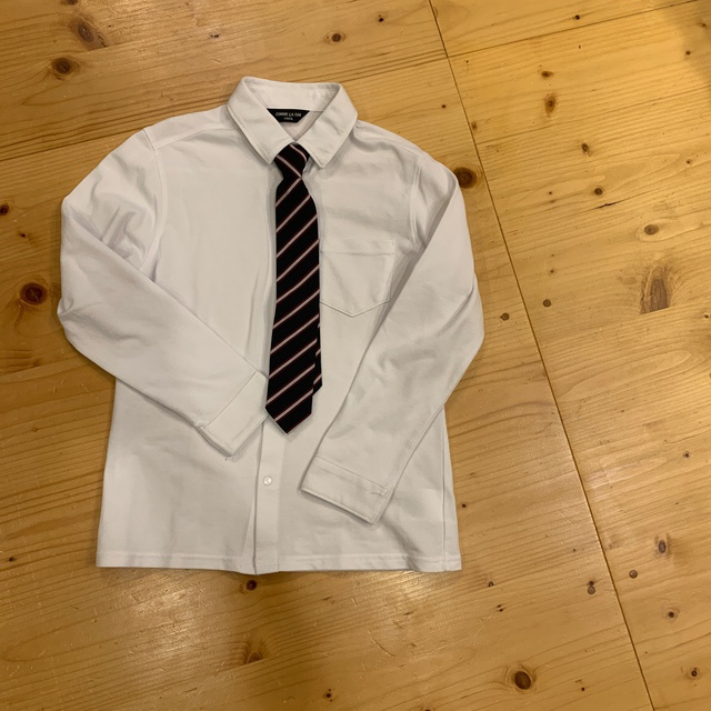 COMME CA ISM(コムサイズム)のCOMME  CA  ISM  入学式用スーツ　　120  美品 キッズ/ベビー/マタニティのキッズ服男の子用(90cm~)(ドレス/フォーマル)の商品写真