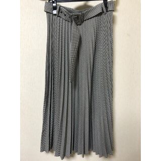 ザラ(ZARA)のZARA プリーツスカート　XSサイズ(ロングスカート)