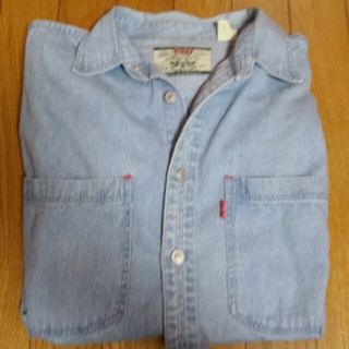 リーバイス(Levi's)の送料込！デニムシャツ(Gジャン/デニムジャケット)