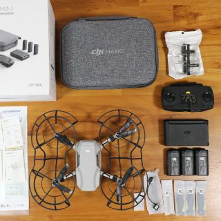 DJI Mavic Mini Fly More Combo(トイラジコン)