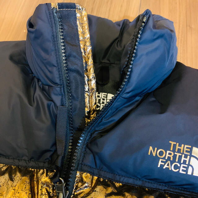 THE NORTH FACE(ザノースフェイス)のノースフェイス　ヌプシ　ダウンベスト　 レディースのジャケット/アウター(ダウンベスト)の商品写真
