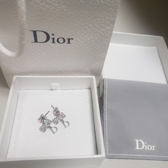 Dior 正規店購入ピアス 新品未使用 リボンピアス