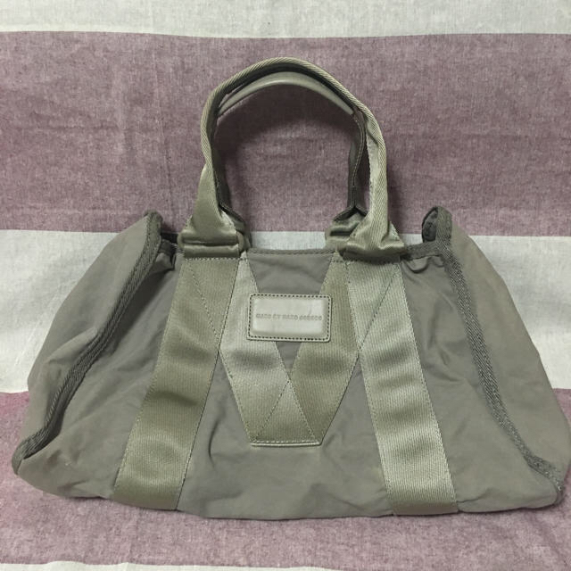 お得再入荷 MARC マークバイマークジェーコブス バッグの通販 by Y’s shop☺︎｜マークバイマークジェイコブスならラクマ BY