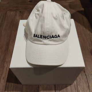 バレンシアガ(Balenciaga)のバレンシアガ 白 キャップ 箱、領収書あり(キャップ)