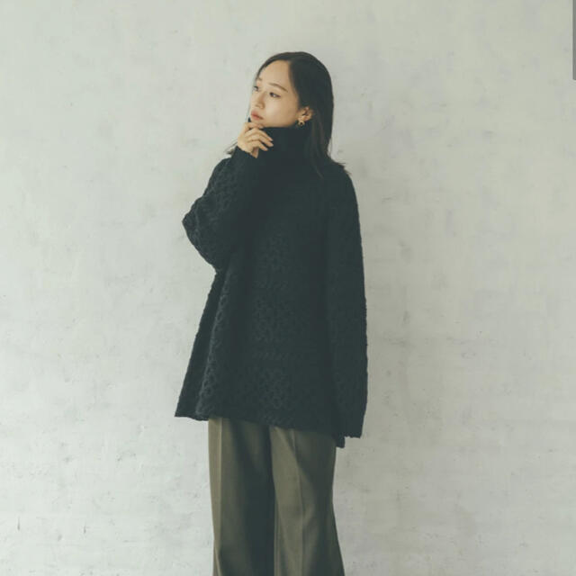 レディースHella cable knit pullover