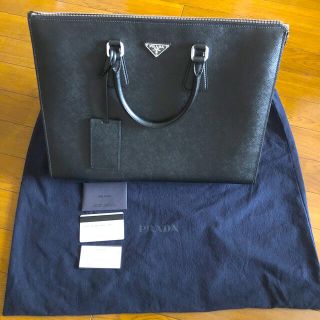 プラダ(PRADA)の定価28万弱美品　PRADA サフィアーノレザー ブリーフケース　ビジネスバッグ(ビジネスバッグ)