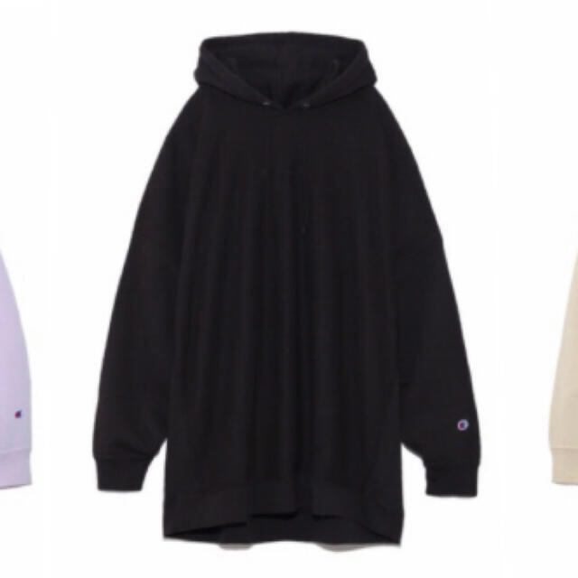 FRAY I.D(フレイアイディー)のFRAY I.D×Champion  ルーズフードワンピース レディースのトップス(トレーナー/スウェット)の商品写真