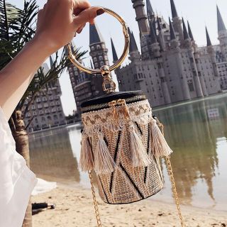 ディーホリック(dholic)の週末限定セール‼️コーデのアクセント✨2way モロッコ刺繍bag  Black(ショルダーバッグ)