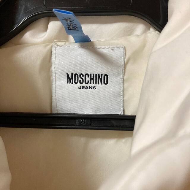 MOSCHINO(モスキーノ)のMOSCHINO コート レディースのジャケット/アウター(ダウンコート)の商品写真