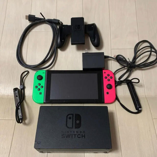 ニンテンドースイッチ(Nintendo Switch)のNintendo Switch 中古 ネオングリーン/ネオンピンク(家庭用ゲーム機本体)
