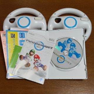 ウィー(Wii)のマリオカートWii＆ハンドルセット＆リモコンブルー(家庭用ゲームソフト)