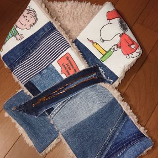 デニムダンガリー(DENIM DUNGAREE)の専用デニムリメイクマフラー★ビンテージシーツ★ハンドメイド(マフラー/ストール)