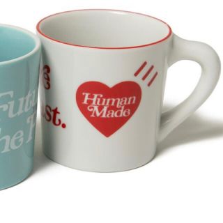 ジーディーシー(GDC)のgirlsdon'tcry  マグ human made コラボ商品 新品(グラス/カップ)