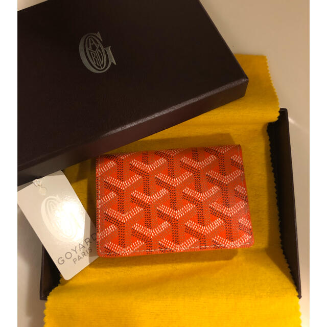 GOYARD(ゴヤール)の⭐︎専用⭐︎GOYARDカードケース　名刺入れ　オレンジ　未使用　パリ購入 レディースのファッション小物(名刺入れ/定期入れ)の商品写真