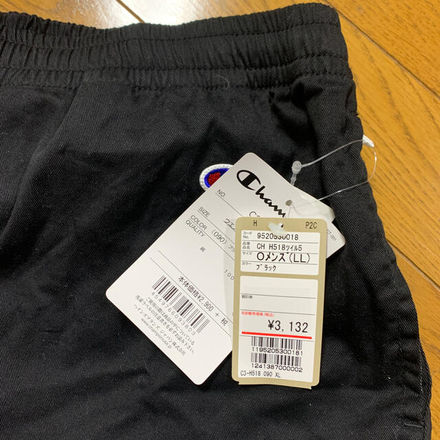 Champion(チャンピオン)のチャンピオン 新品 黒 ブラック ハーフパンツ LL Ｏ 綿100% メンズ メンズのパンツ(ショートパンツ)の商品写真