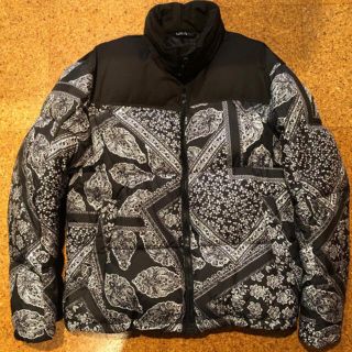 ザラ(ZARA)のペイズリー柄パフジャケット　XL(ダウンジャケット)