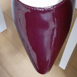 パンプス　ボルドー色　7cmヒール　25cm　エナメル(ハイヒール/パンプス)