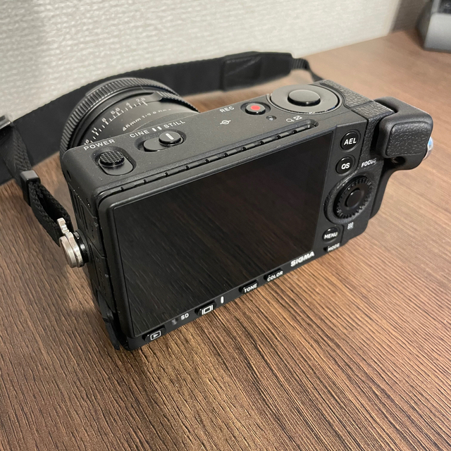 SIGMA fp レンズキット 純正ハンドグリップ 付き | www.jarussi.com.br