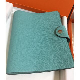 エルメス(Hermes)のHERMES 未使用品 ユリスPM ☆ブルーアトール 手帳カバーかば(その他)