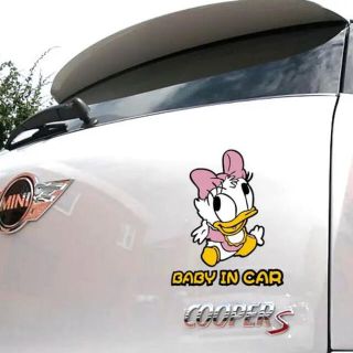 ディズニー(Disney)の❤️デイジーのベビーインカーのステッカー❤️即送(車外アクセサリ)