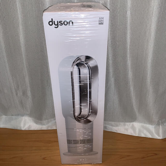 Dyson(ダイソン)のdyson   ダイソン　hot+cool   AM09WN スマホ/家電/カメラの冷暖房/空調(ファンヒーター)の商品写真