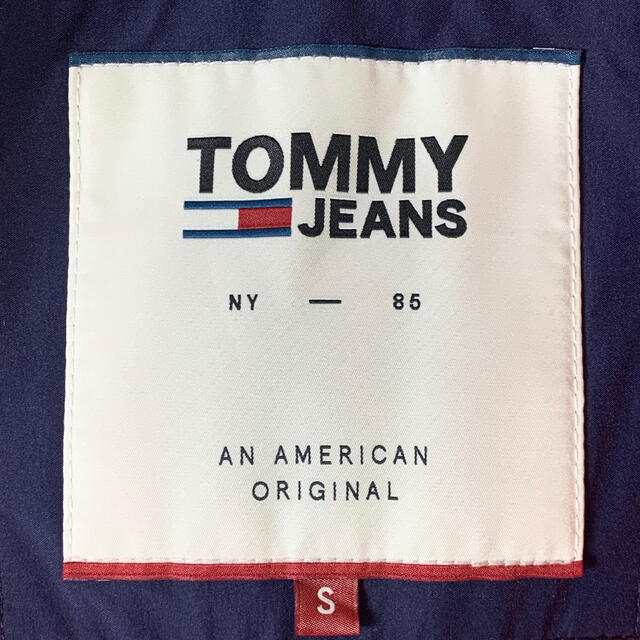 TOMMY(トミー)のイッヌ様専用 トミージーンズ 刺繍ロゴ ゆるだぼ 90s ダウン ジャケット メンズのジャケット/アウター(ダウンジャケット)の商品写真