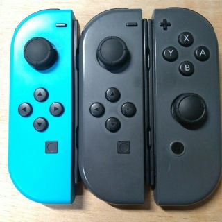 ニンテンドースイッチ(Nintendo Switch)のぷこりん様専用　ジョイコン3台(家庭用ゲーム機本体)