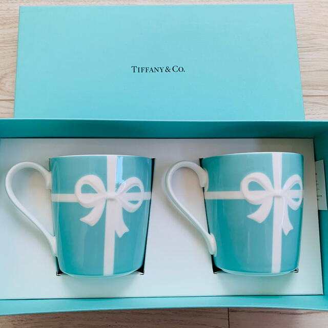 Tiffany & Co. - 【新品】ティファニー ペアマグカップの通販 by Aloha ...