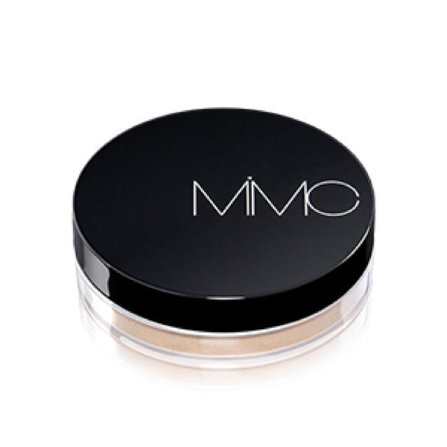 MiMC(エムアイエムシー)のMiMC ミネラルモイストファンデ101 コスメ/美容のベースメイク/化粧品(ファンデーション)の商品写真