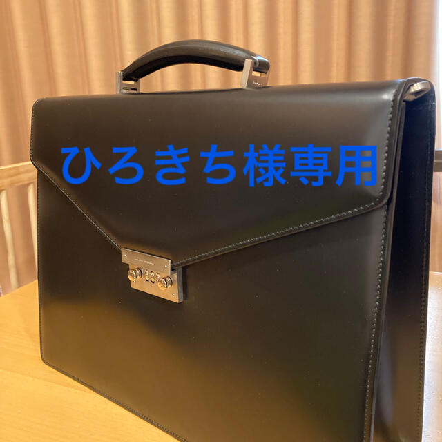 ferragamo ビジネスバッグ