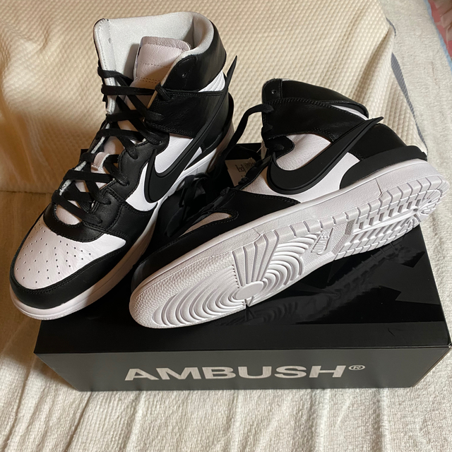 NIKE(ナイキ)のAMBUSH × Nike Dunk High ナイキ ダンク ハイ 27.5 メンズの靴/シューズ(スニーカー)の商品写真