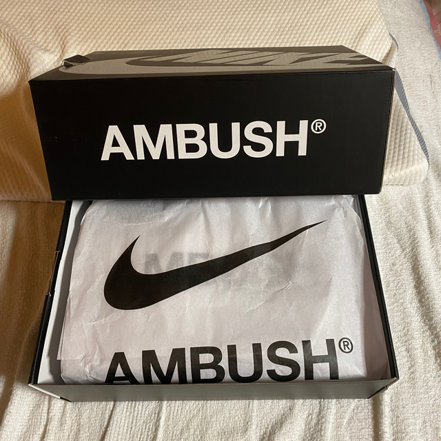 NIKE(ナイキ)のAMBUSH × Nike Dunk High ナイキ ダンク ハイ 27.5 メンズの靴/シューズ(スニーカー)の商品写真