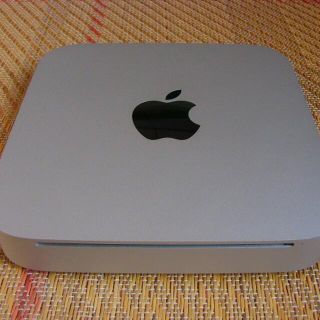 アップル(Apple)のMac mini 2010  500GB SSD(デスクトップ型PC)