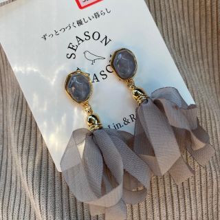 シマムラ(しまむら)の新品未使用♡season reason シーズンリーズン　テープフワイヤリング(イヤリング)