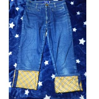 バーバリーブルーレーベル(BURBERRY BLUE LABEL)のBURBERRY BLUE LABEL✨定番ジーンズ👖折り返しﾉﾊﾞﾁｪｯｸ(デニム/ジーンズ)