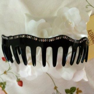 アレクサンドルドゥパリ(ALEXANDRE DE PARIS)のALEXANDRE De PARIS(カチューシャ)