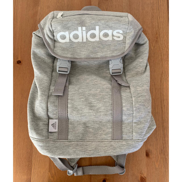 adidas(アディダス)の【かずみんママ様専用】アディダス　リュック レディースのバッグ(リュック/バックパック)の商品写真